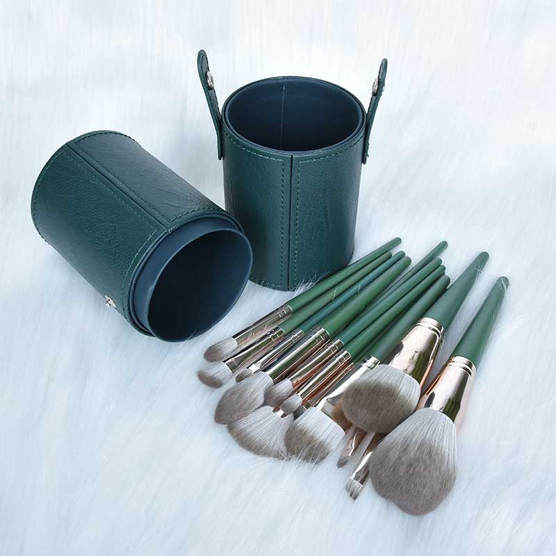 Ali Grace Makeup Brush Set With Storage Complete 14PCS Beauty Tool Makeup Tools Short Bob Wig AliGrace